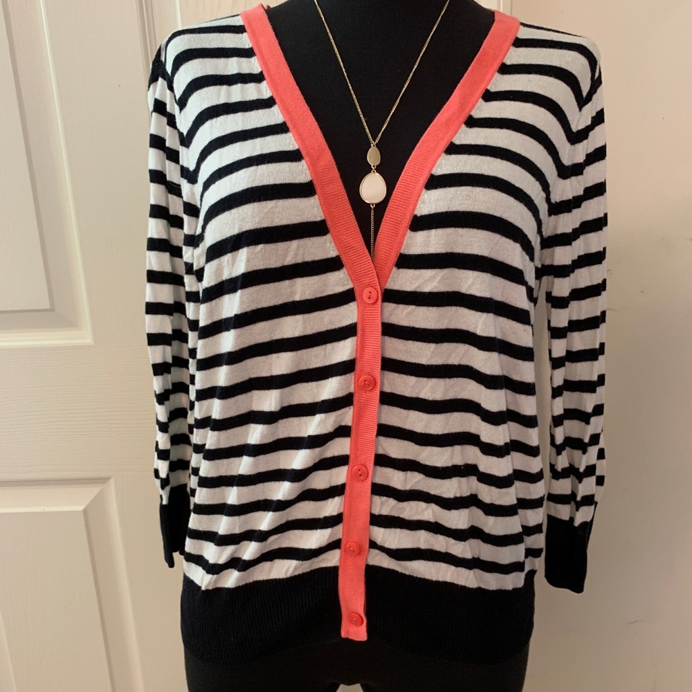 Cardigan coral trim with white and black stripes